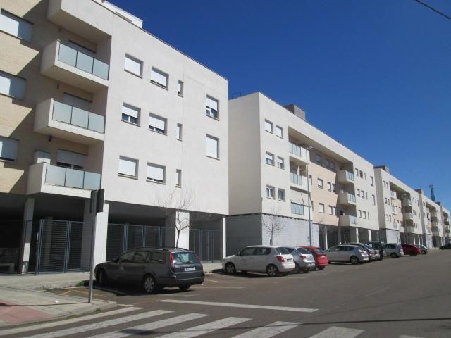 Vista exterior de Pis en venda en Almendralejo