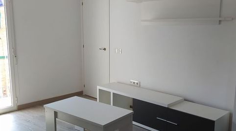Foto 3 de Piso en venta en Calle de Pinos Baja, Valdeacederas, Madrid Capital