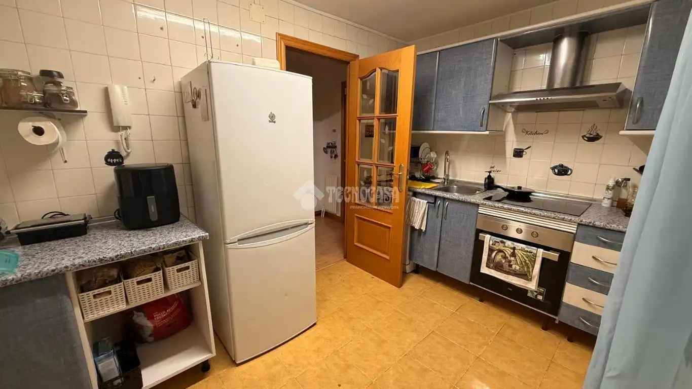 Kitchen of Flat for sale in Madrid  with Heating and Terrace