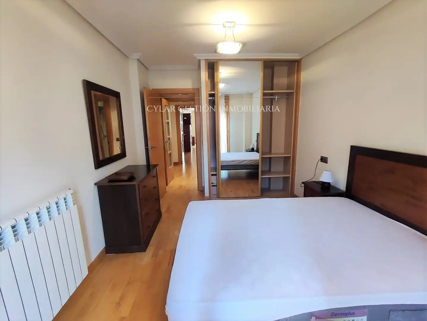 Bedroom of Flat for rent in Salamanca  with Heating, Parquet flooring and Terrace