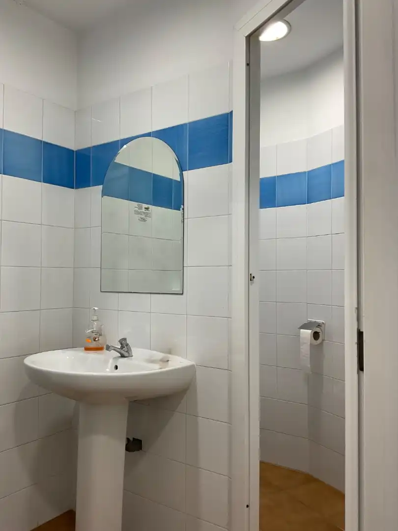 Baño de Piso en venta en Alcalá de Henares con Calefacción, Parquet y Terraza