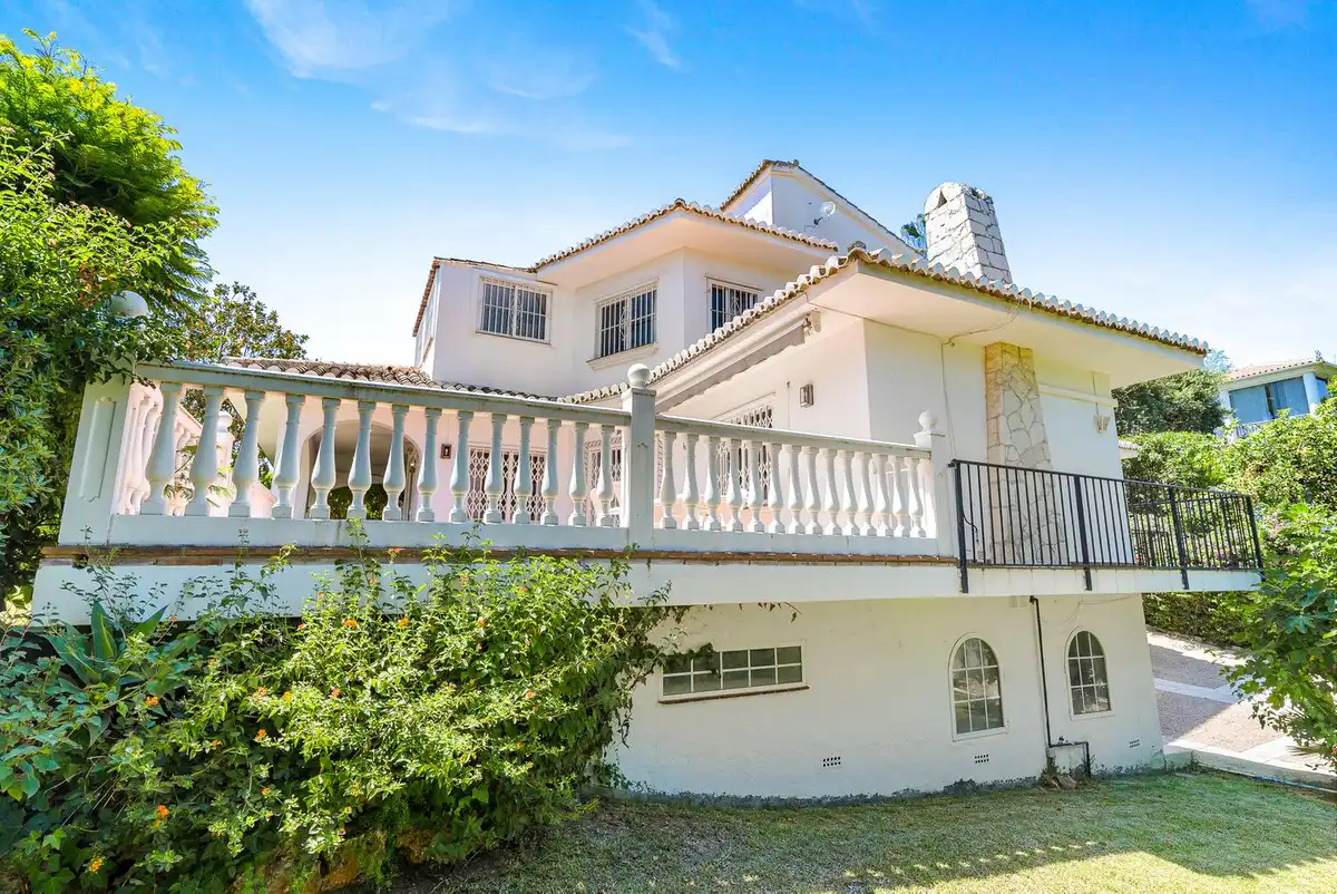 Vista exterior de Casa o chalet en venta en Mijas con Aire acondicionado, Calefacción y Jardín privado