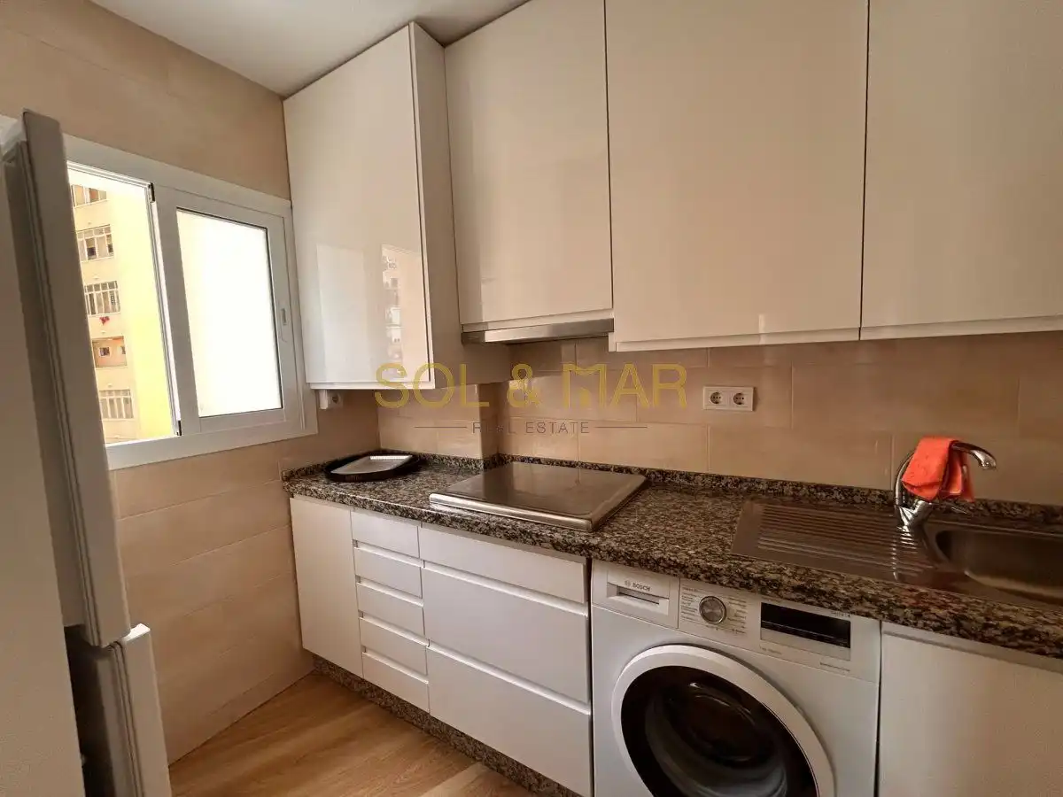 Apartamento con piscina en alquiler en Centro, imagen 27