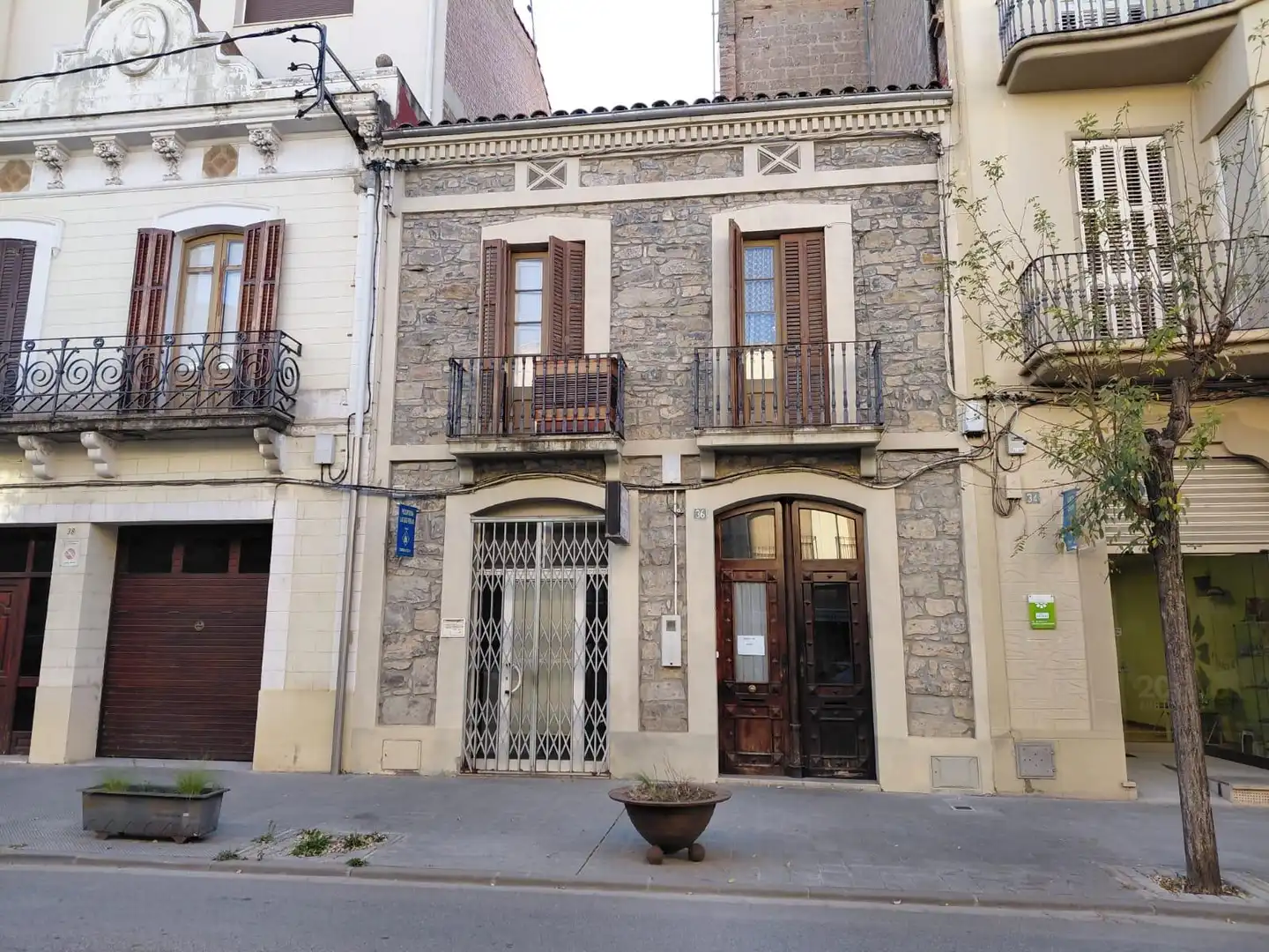 Vista exterior de Local de lloguer en Callús