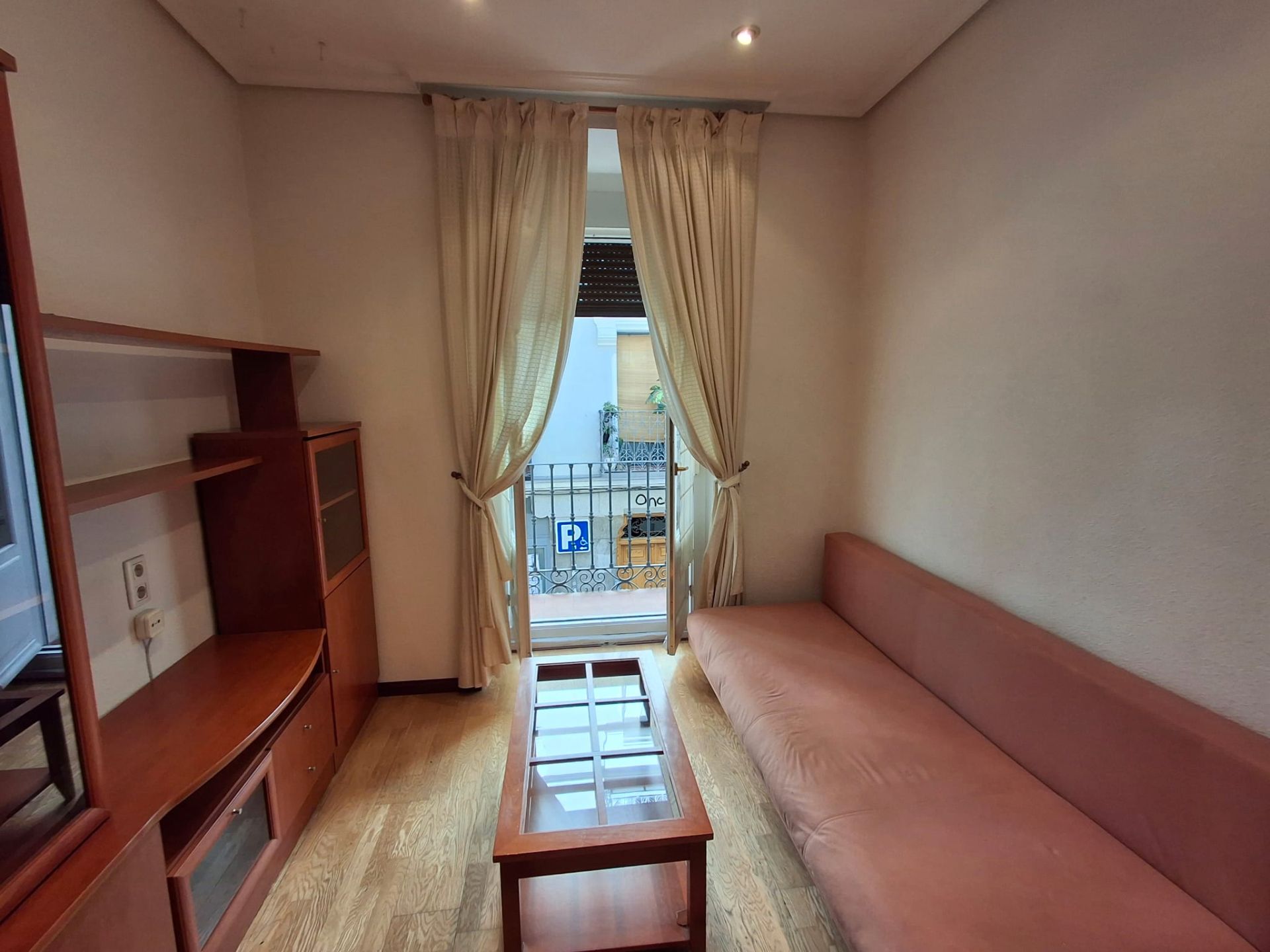 Piso en venta en Calle del Doctor Piga, 10, Embajadores - Lavapiés, Centro