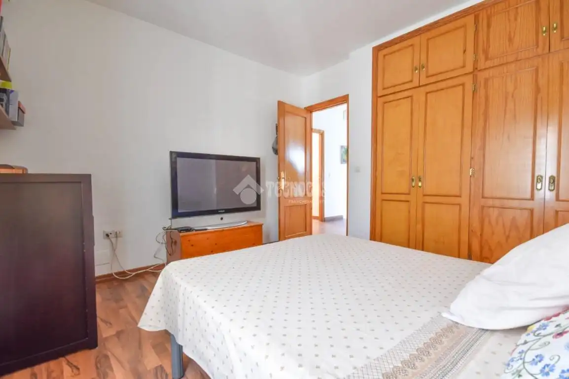 Habitación de Casa o chalet en venta en Alhaurín de la Torre con Aire acondicionado y Piscina