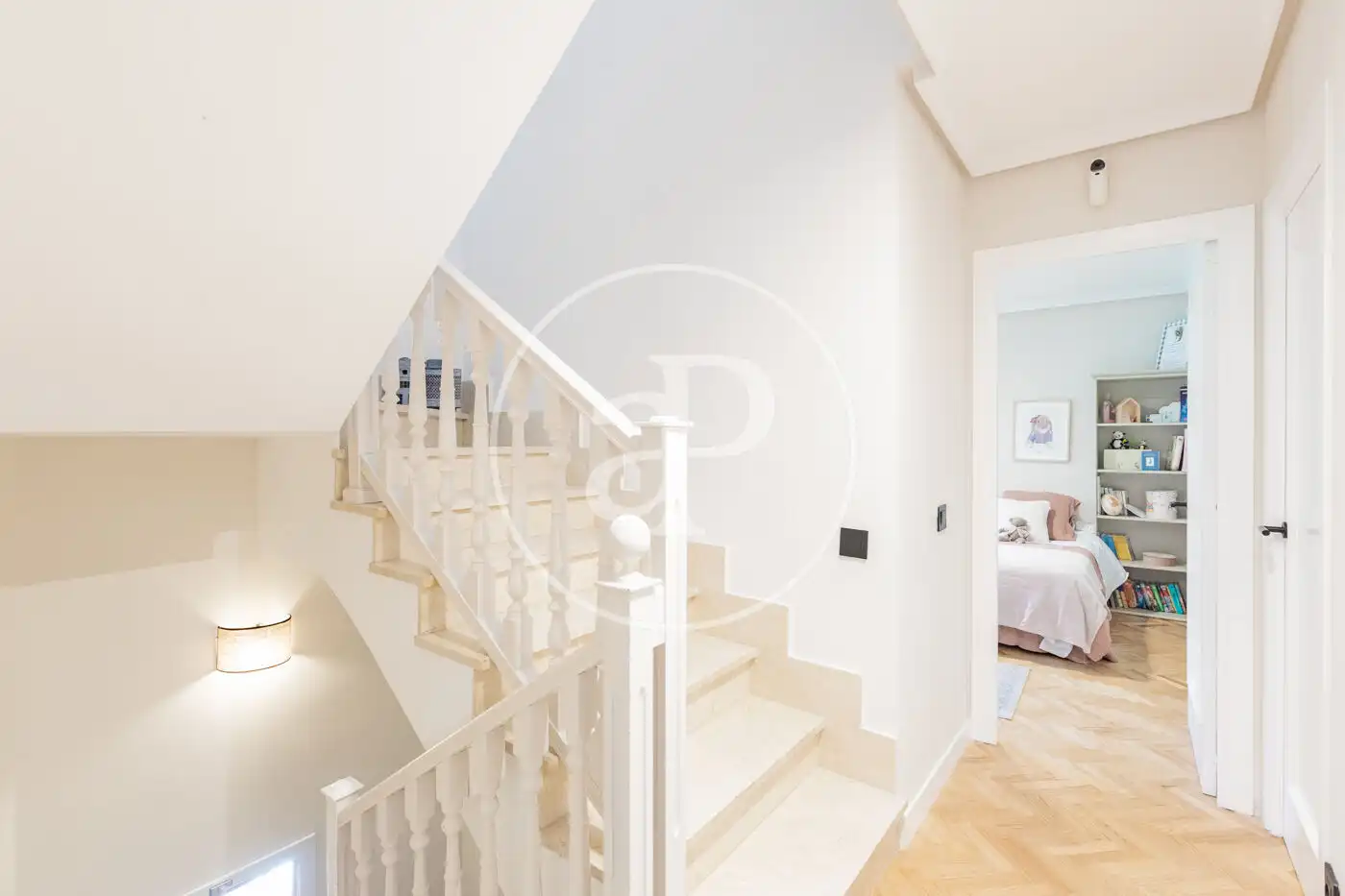 Casa adosada de alquiler en Las Rozas de Madrid con Aire acondicionado, Calefacción y Jardín privado