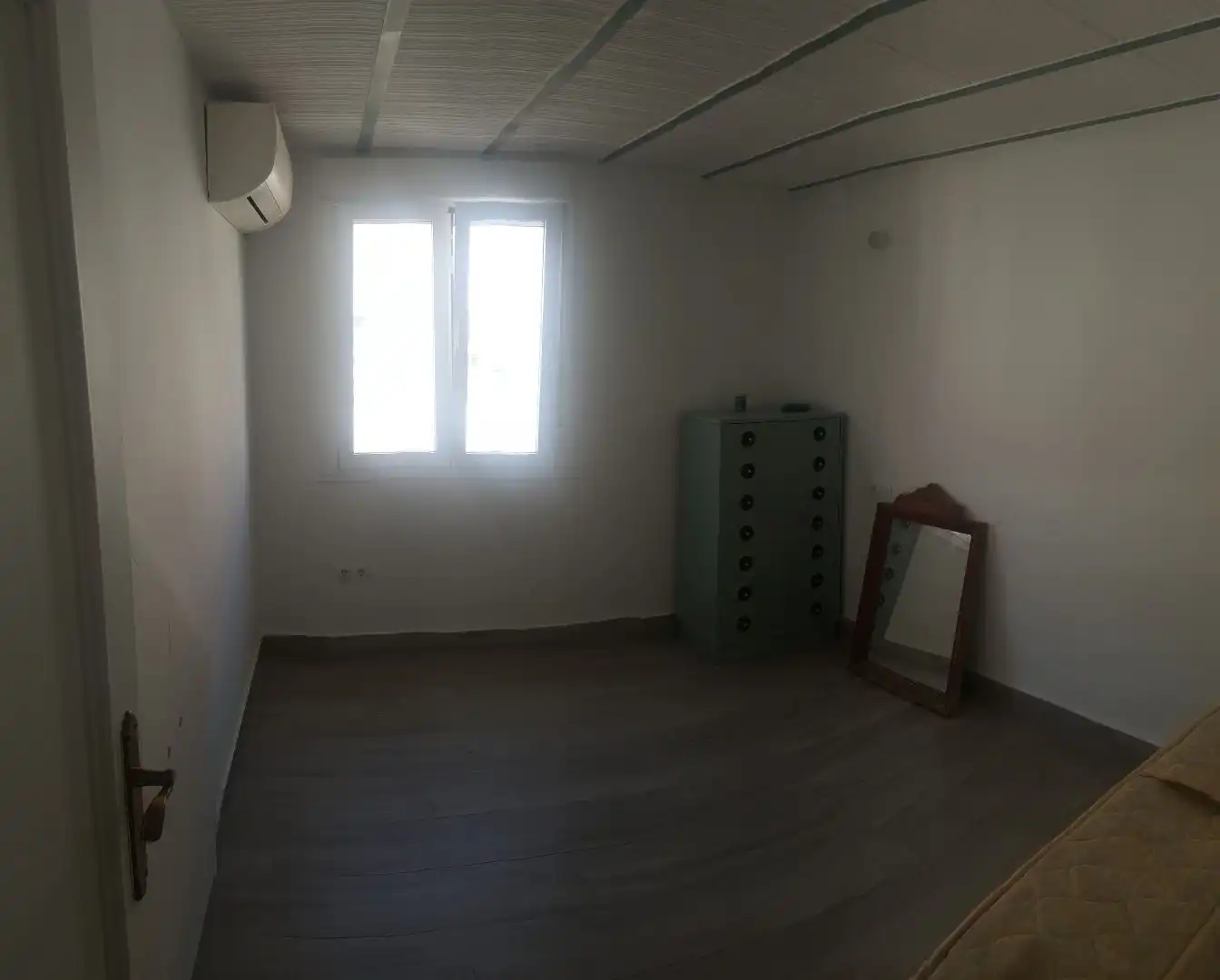 Schlafzimmer von Wohnung zur Miete in Sevilla mit Klimaanlage, Heizung und Parkett