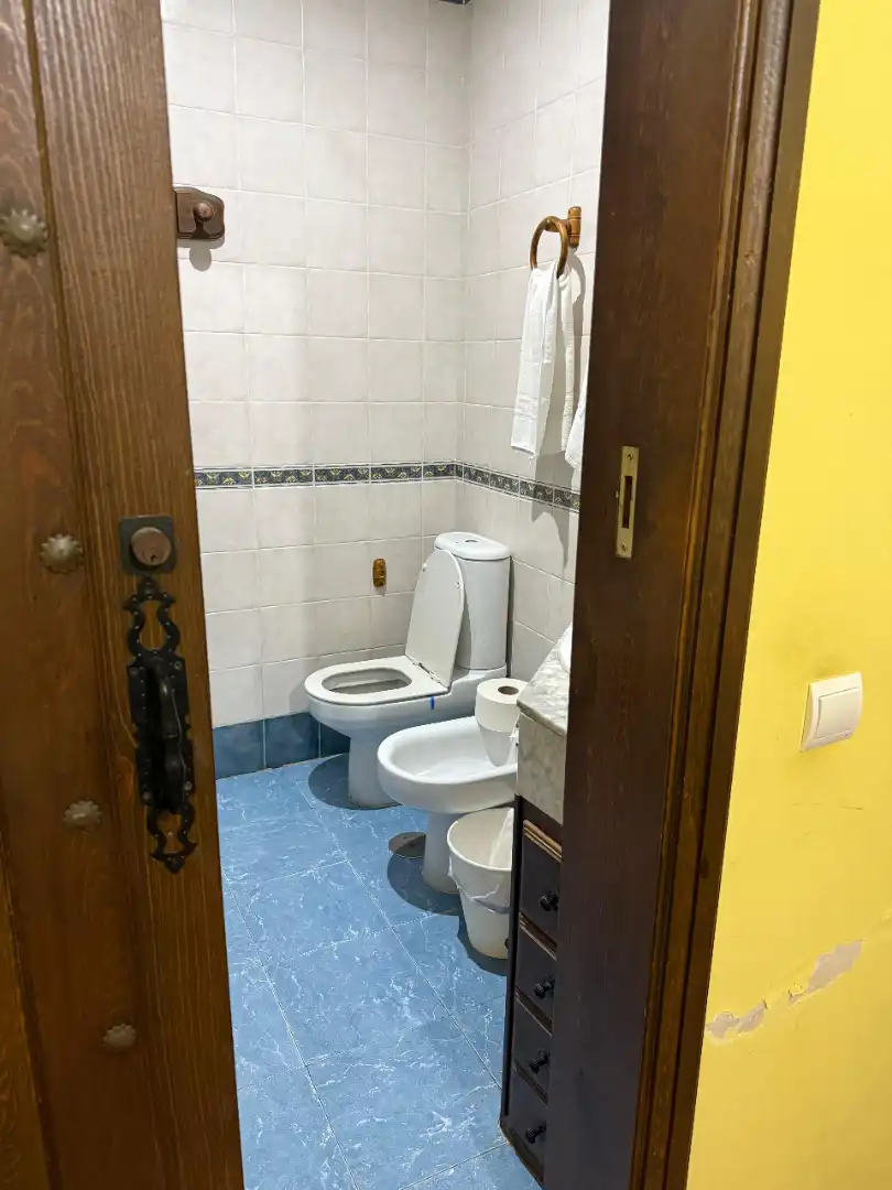 Baño de Edificio en venta en Malpica de Tajo con Alarma