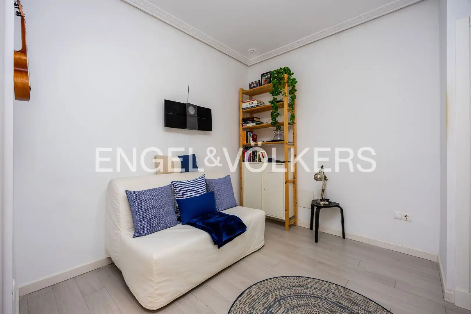 Sala de estar de Piso en venta en Cádiz con Calefacción, Amueblado y Balcón