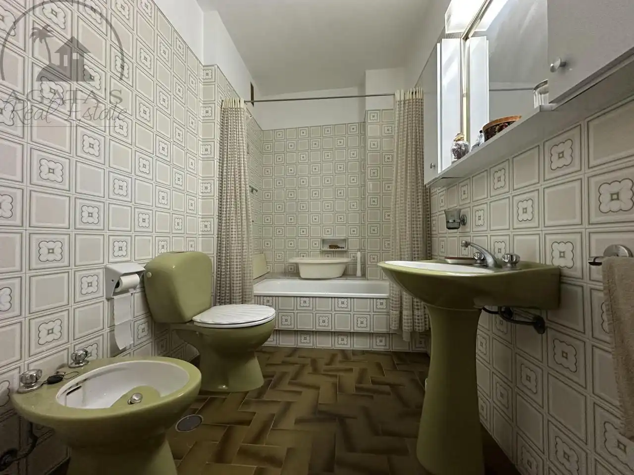 Bathroom of Flat for sale in Santa Cruz de Tenerife  with Terrace