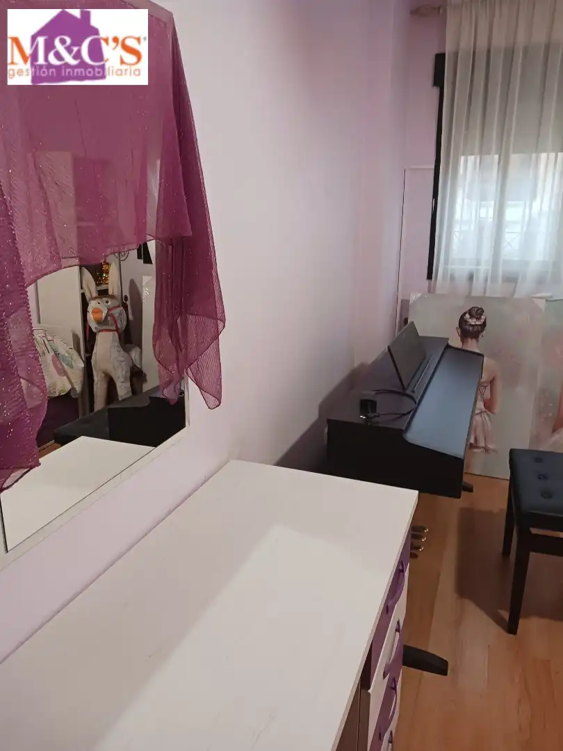 Dormitori de Casa o xalet en venda en Puertollano amb Aire condicionat, Calefacció i Traster