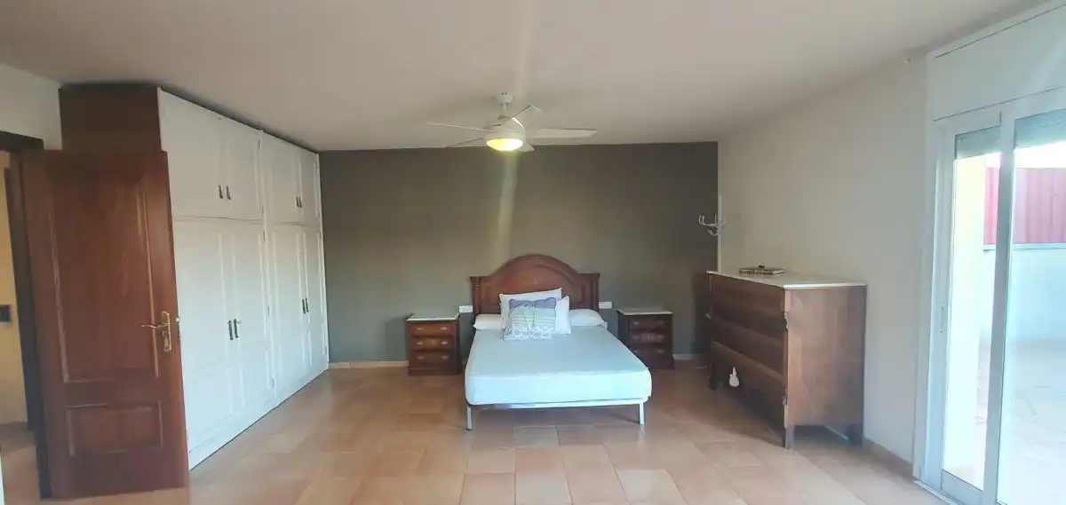 Habitación de Casa o chalet en venta en Els Pallaresos con Aire acondicionado, Calefacción y Jardín privado