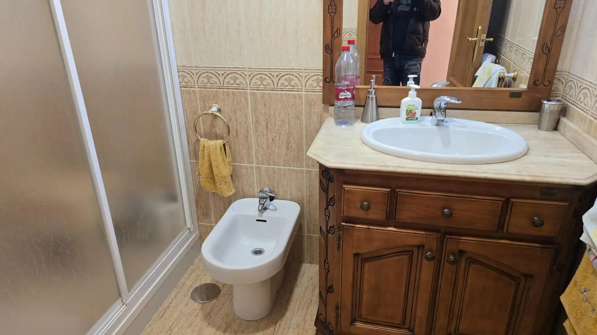Baño de Piso en venta en Hellín con Aire acondicionado, Calefacción y Terraza