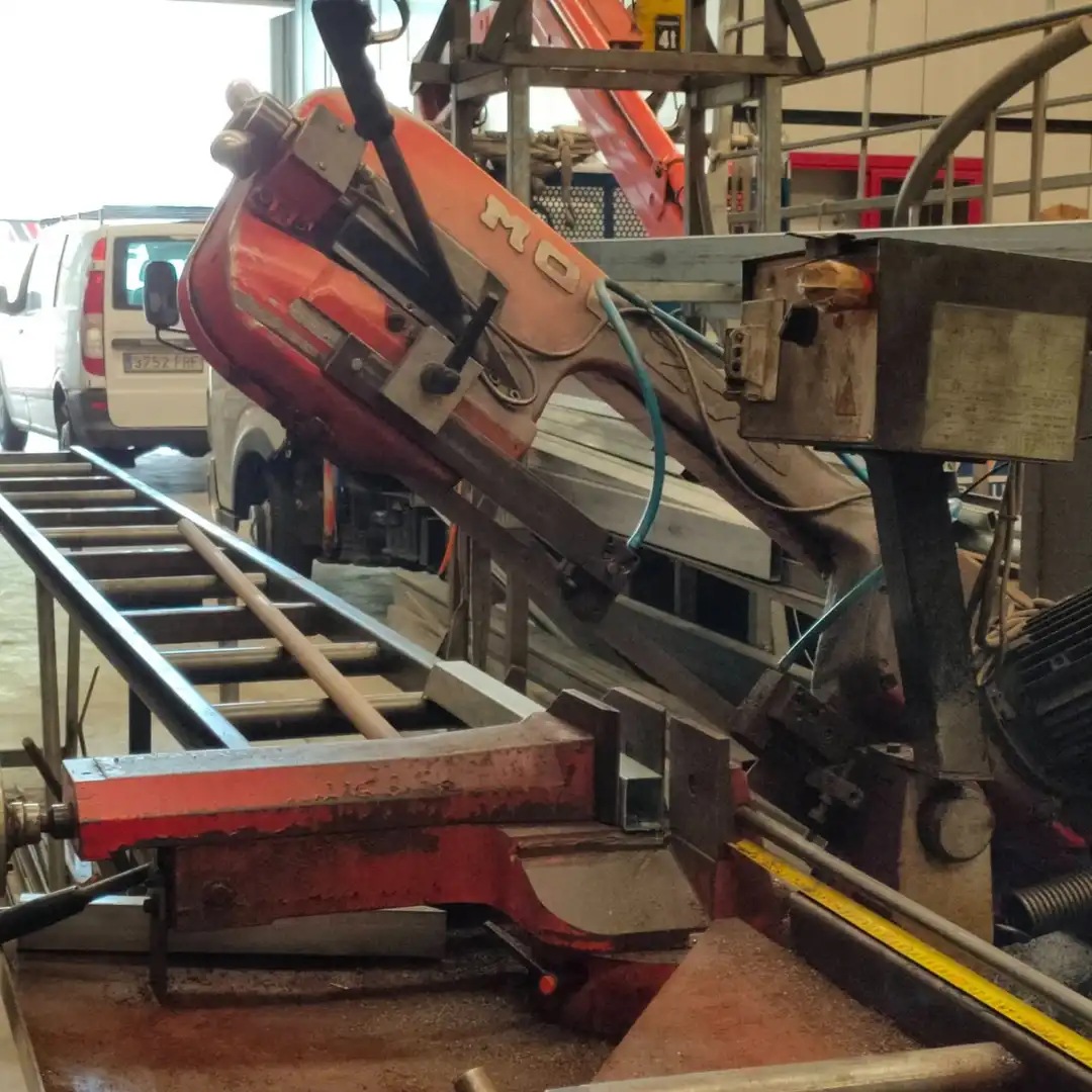 Fabrikhallen zur Miete in L'Arboç