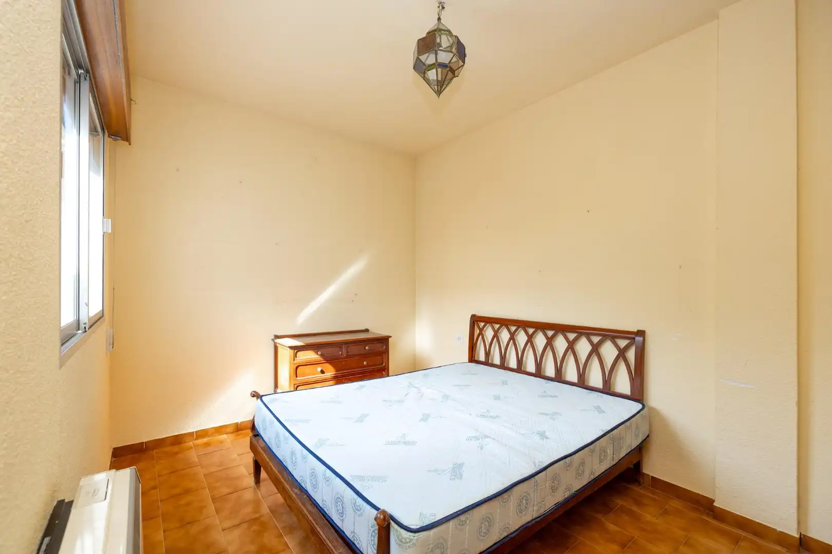 Habitación de Casa adosada en venta en Ogíjares con Aire acondicionado, Calefacción y Jardín privado