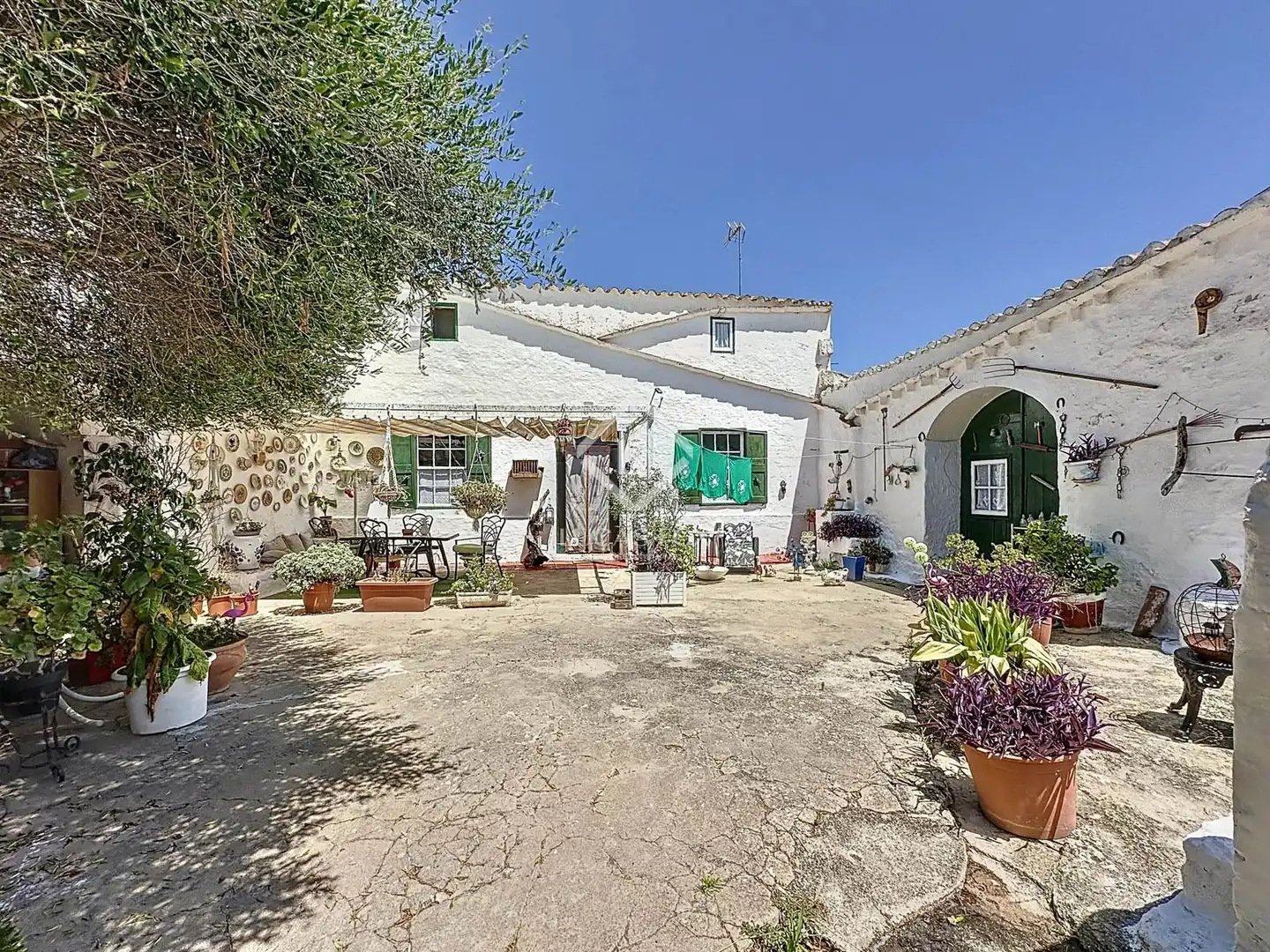Maison rustique avec jardin à vendre à Alaior poble
