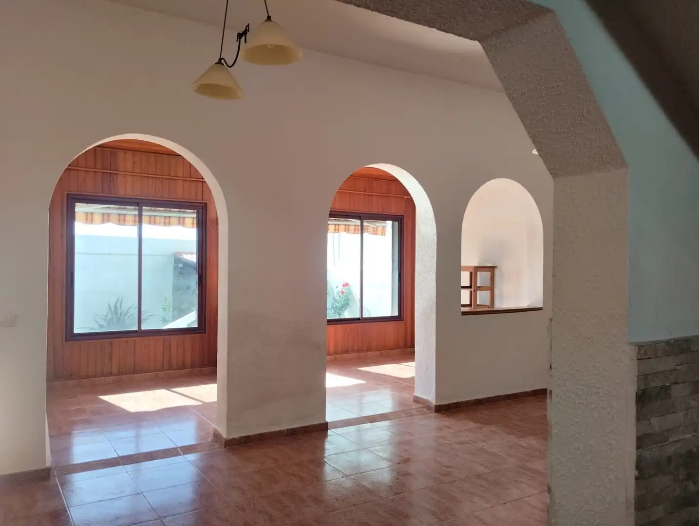 Einfamilien-Reihenhaus zum Verkauf in Güímar mit Privatgarten, Terrasse und Abstellraum