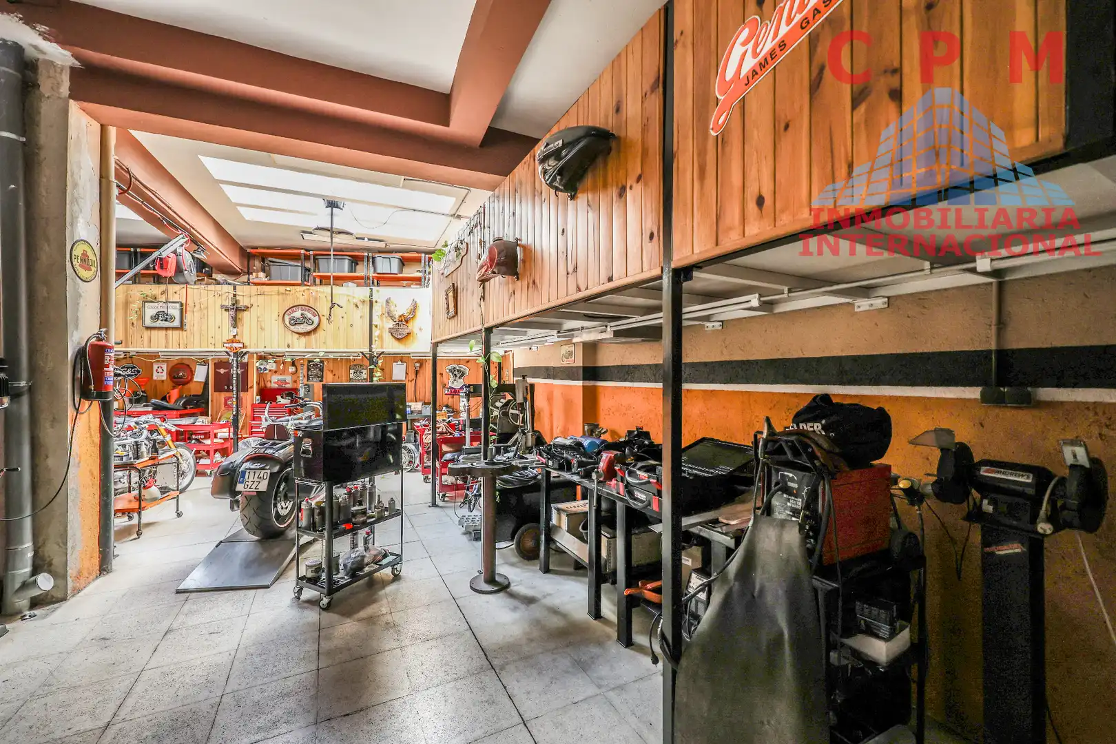 Nave industrial en venta en Tetuán