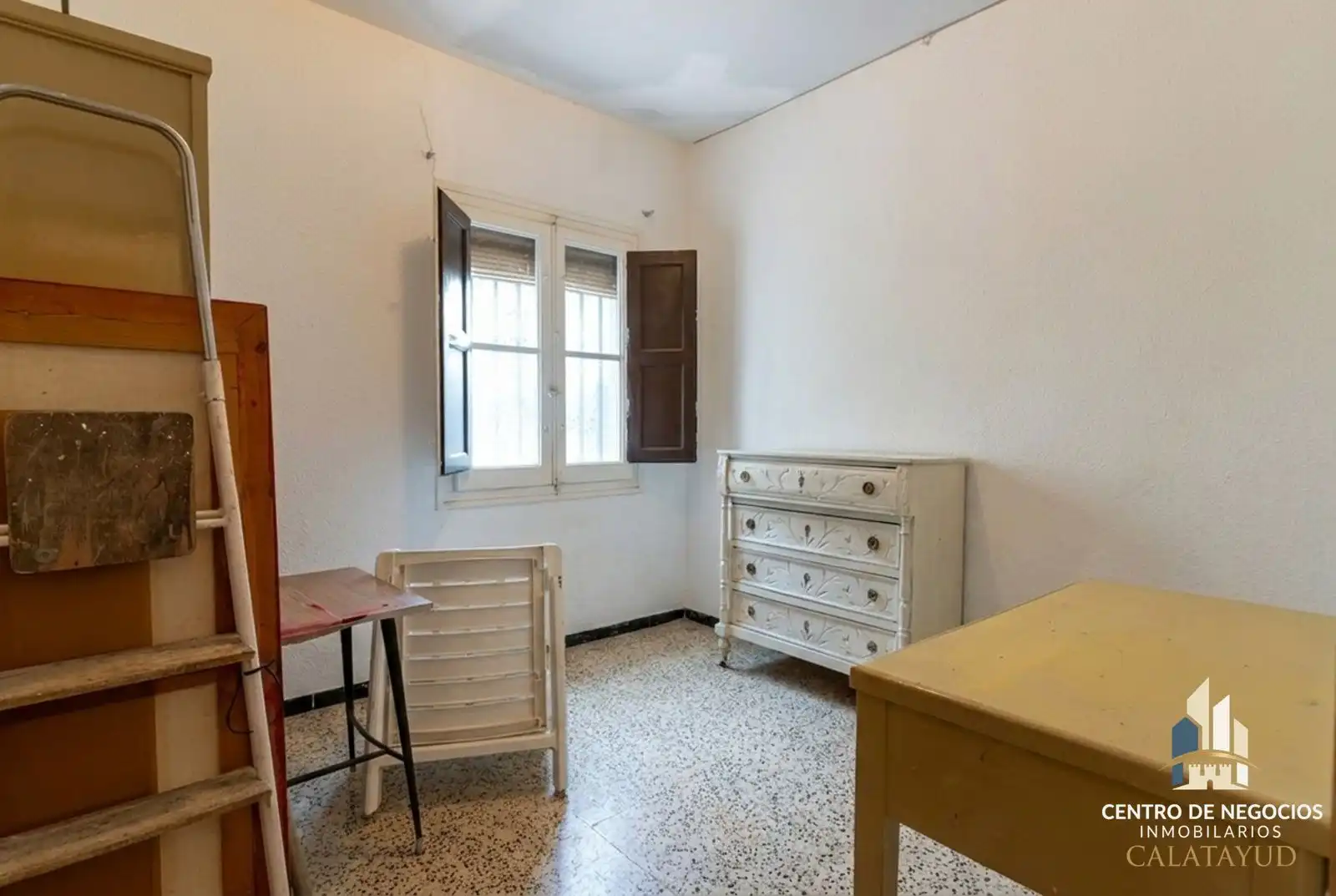 Dormitori de Casa o xalet en venda en Calatayud amb Calefacció i Piscina