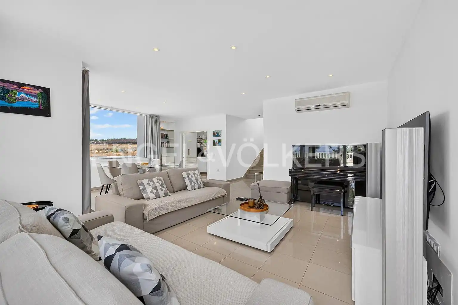 Living room of Houses for sale in Adeje  with Air Conditioner, Terrace and Swimming Pool