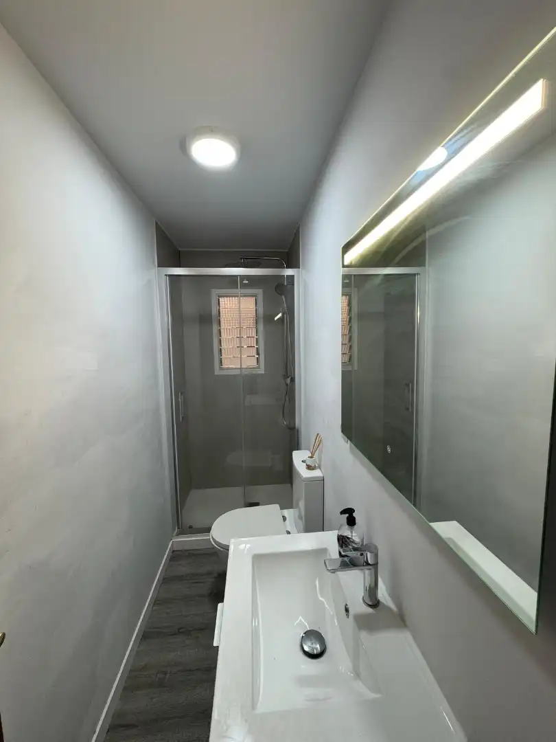 Bathroom of Flat for sale in Montigalà - Sant Crist