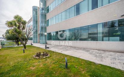 Vista exterior de Oficina en venda en Tres Cantos