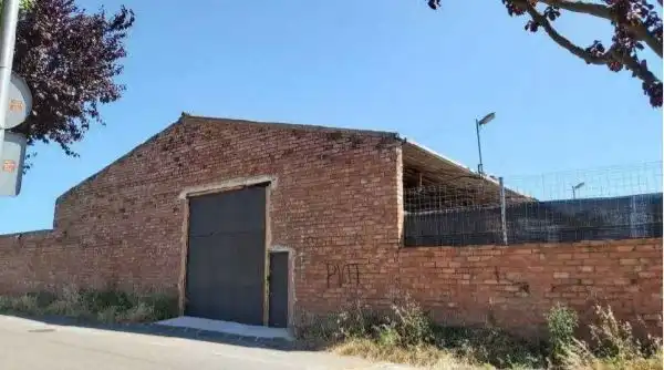 Local comercial de lloguer a C/ del Pedro