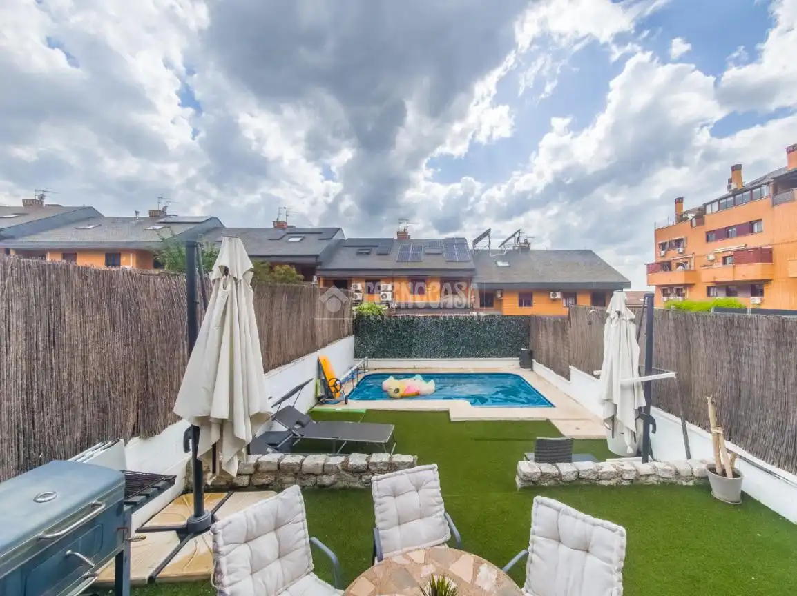 Terraza de Casa adosada en venta en Rivas-Vaciamadrid con Aire acondicionado, Calefacción y Piscina