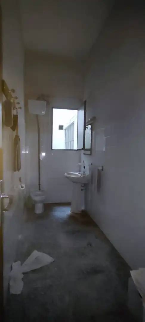 Baño de Nave industrial en venta en Alcoy / Alcoi