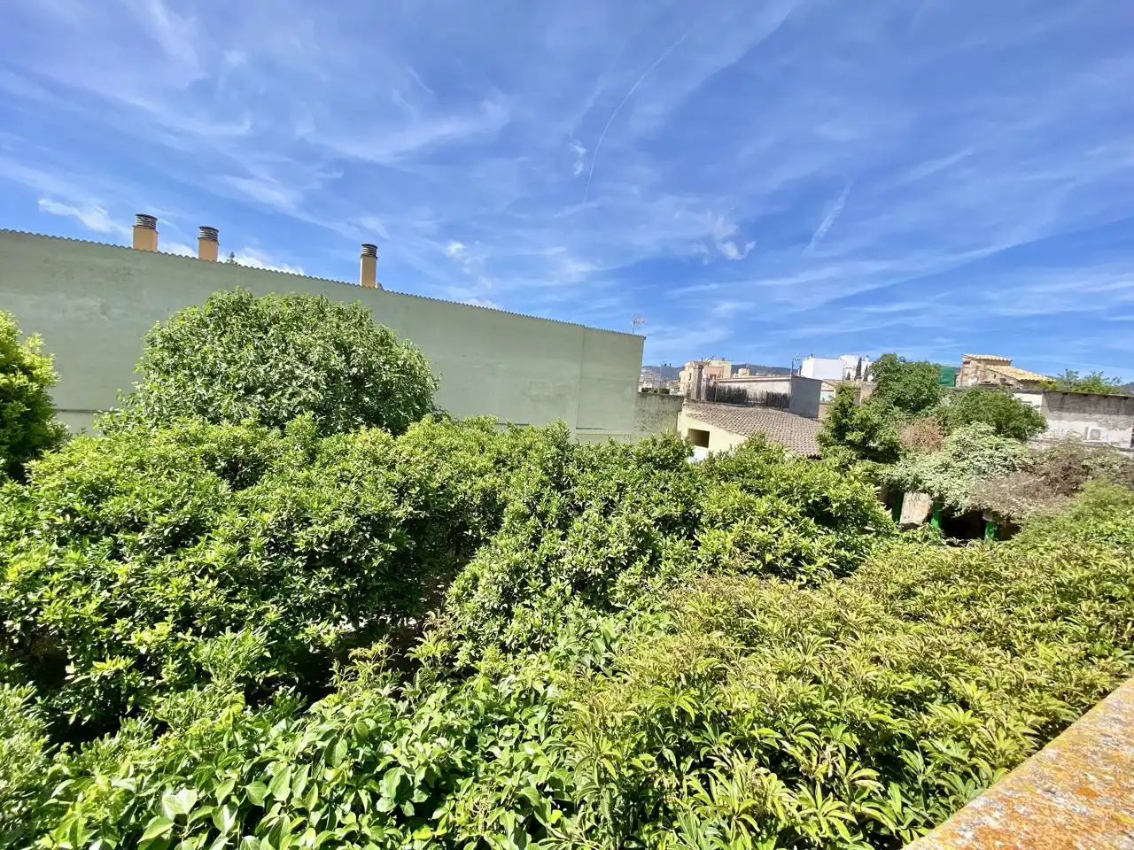 Haus oder Chalet zum Verkauf in  Palma de Mallorca mit Privatgarten, Terrasse und Abstellraum
