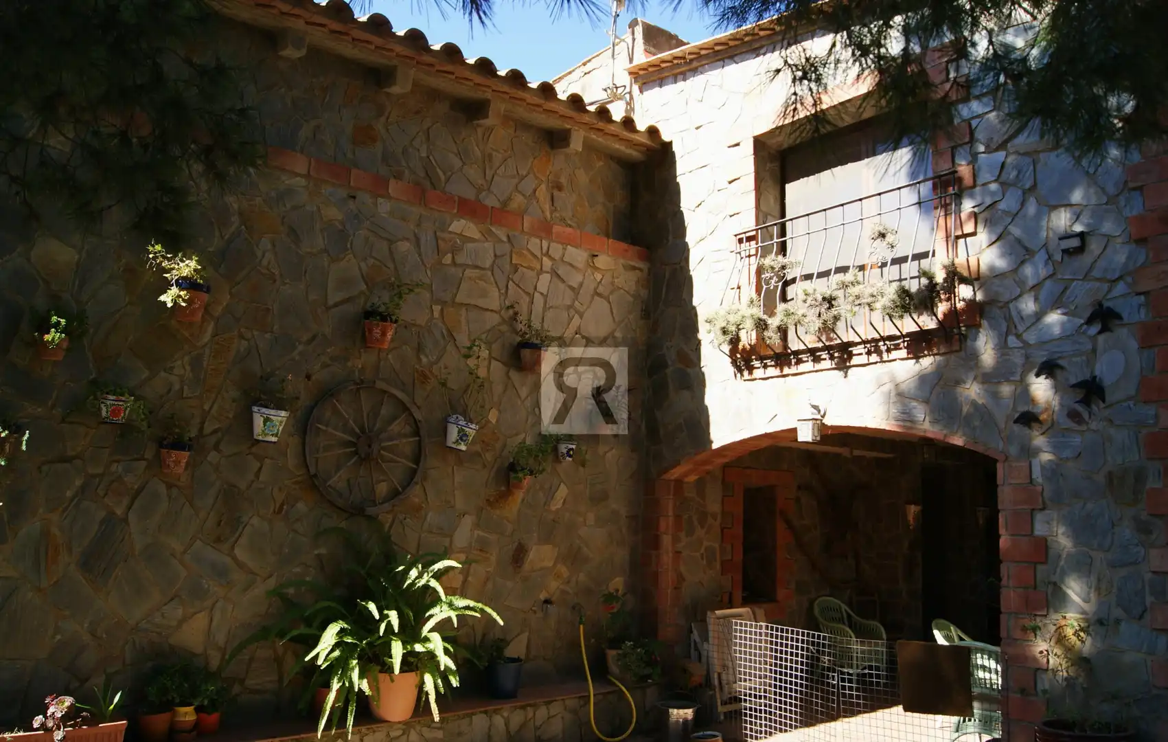 Vista exterior de Finca rústica en venta en L'Albiol con Calefacción, Jardín privado y Piscina