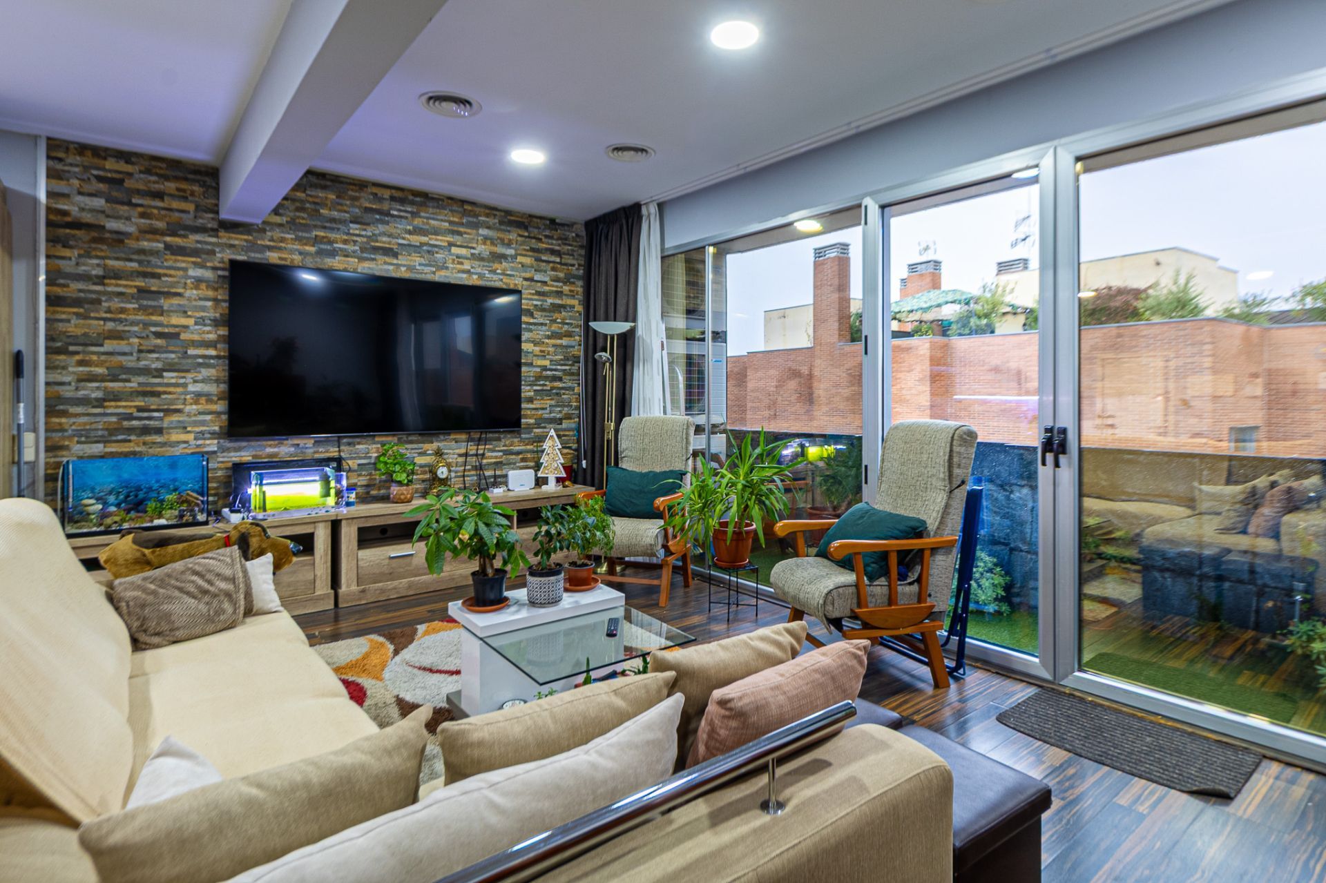 Sala d'estar de Pis en venda en  Madrid Capital amb Moblat