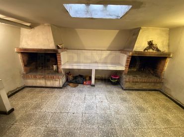 Local comercial en venta en Anguciana