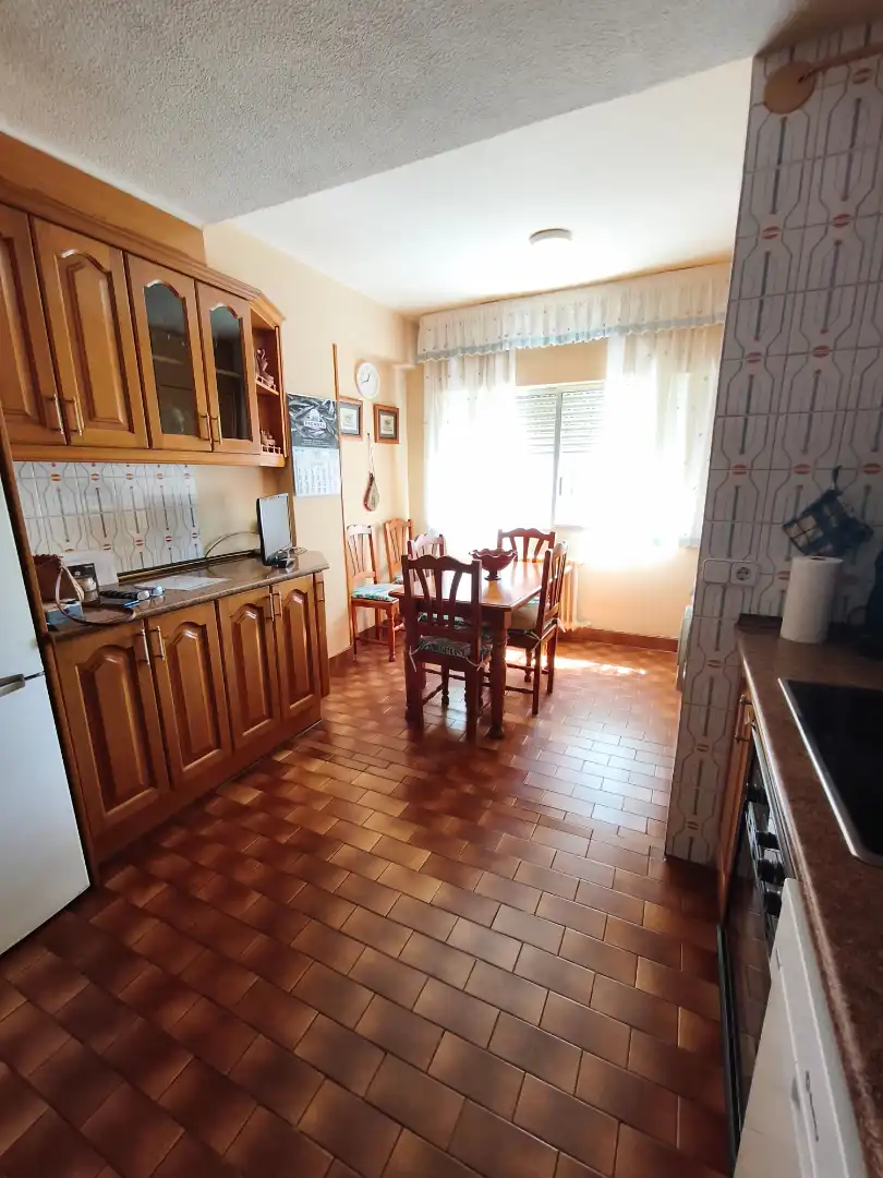 Kitchen of Flat for sale in Móstoles  with Heating, Parquet flooring and Terrace