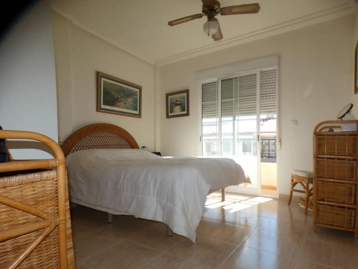 Habitación de Casa adosada en venta en San Pedro del Pinatar con Aire acondicionado, Jardín privado y Amueblado