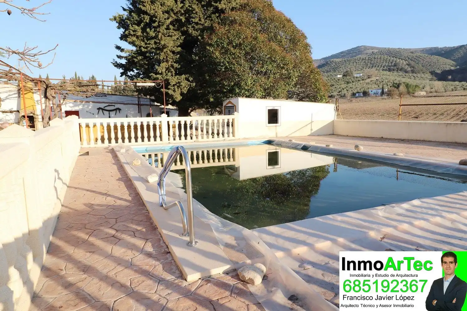 Piscina de Finca rústica en venda en Montefrío amb Jardí privat, Traster i Piscina