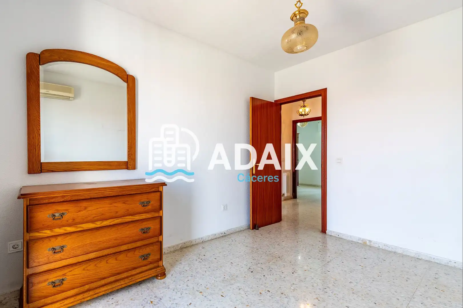 Bedroom of Houses for sale in Cáceres  with Air Conditioner, Heating and Terrace