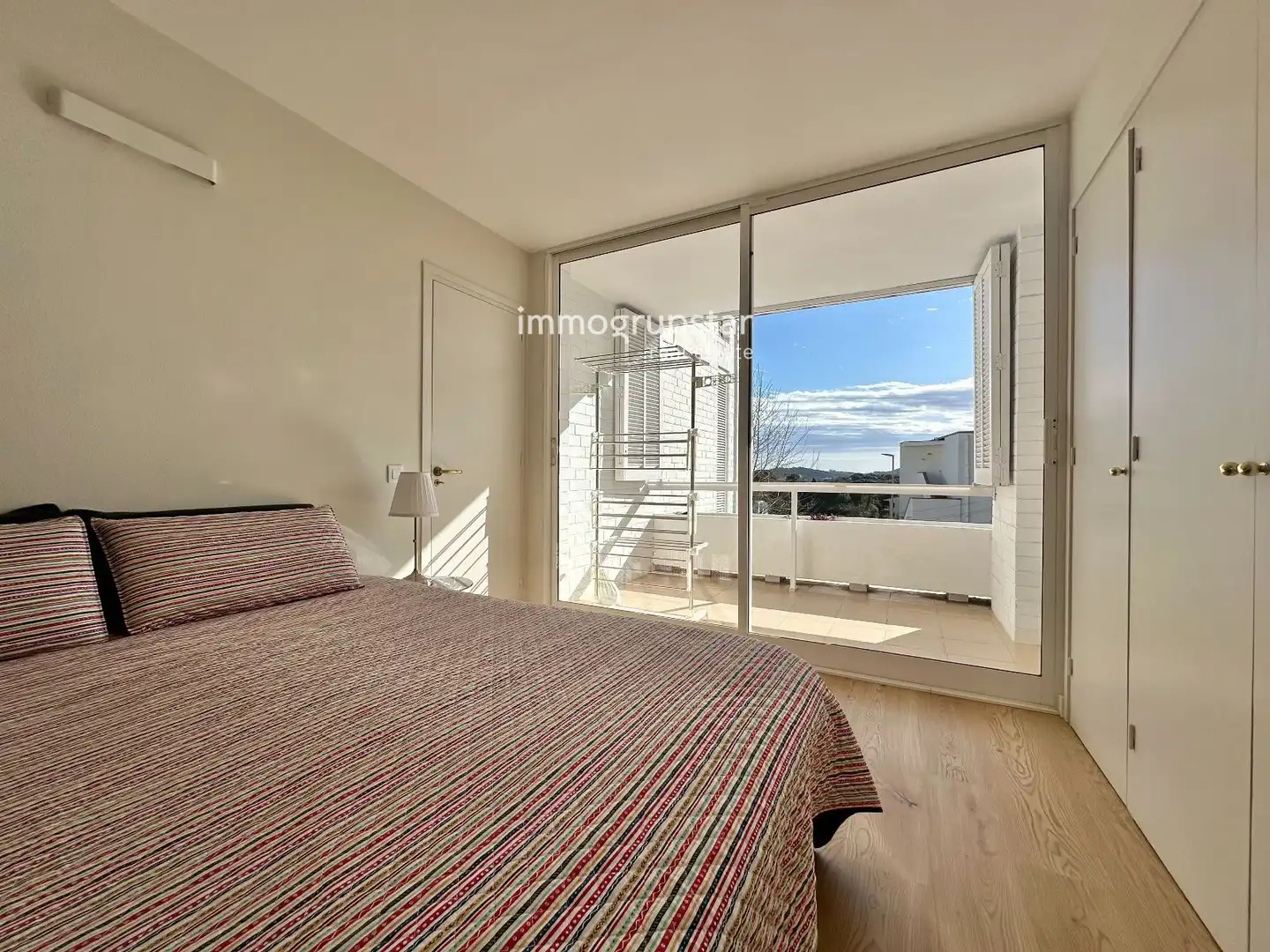 Dormitori de Apartament en venda en Castell d'Aro, Platja d'Aro i s'Agaró amb Calefacció, Parquet i Terrassa