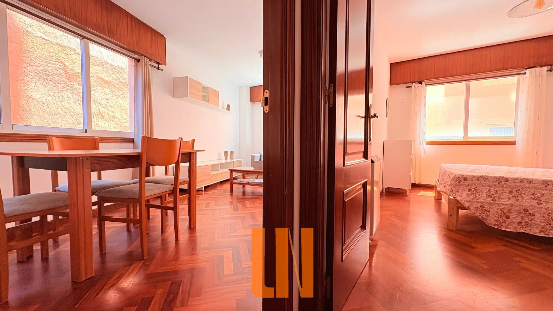 Wohnzimmer von Wohnung zum Verkauf in Oleiros mit Heizung und Parkett