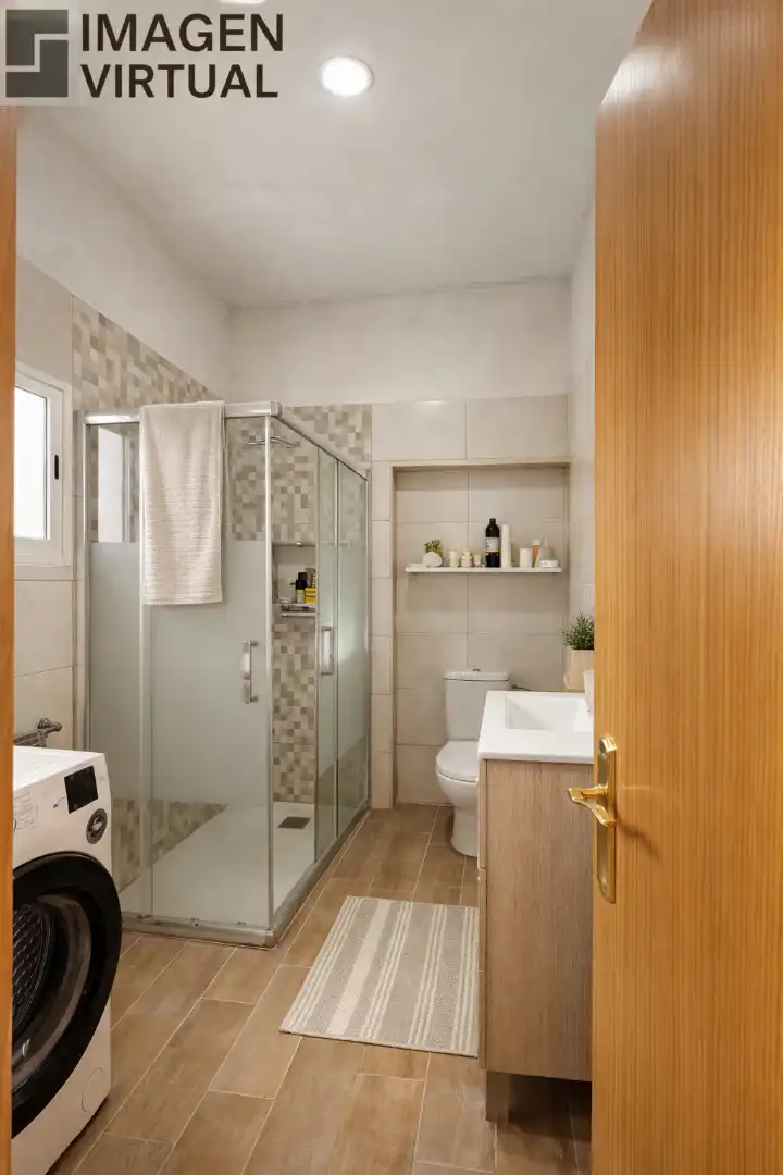 Baño de Casa o chalet en venta en Chiclana de la Frontera con Jardín privado, Terraza y Piscina