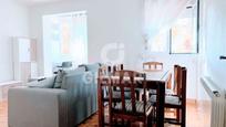 Living room of Flat for sale in  Madrid Capital  with Heating and Parquet flooring