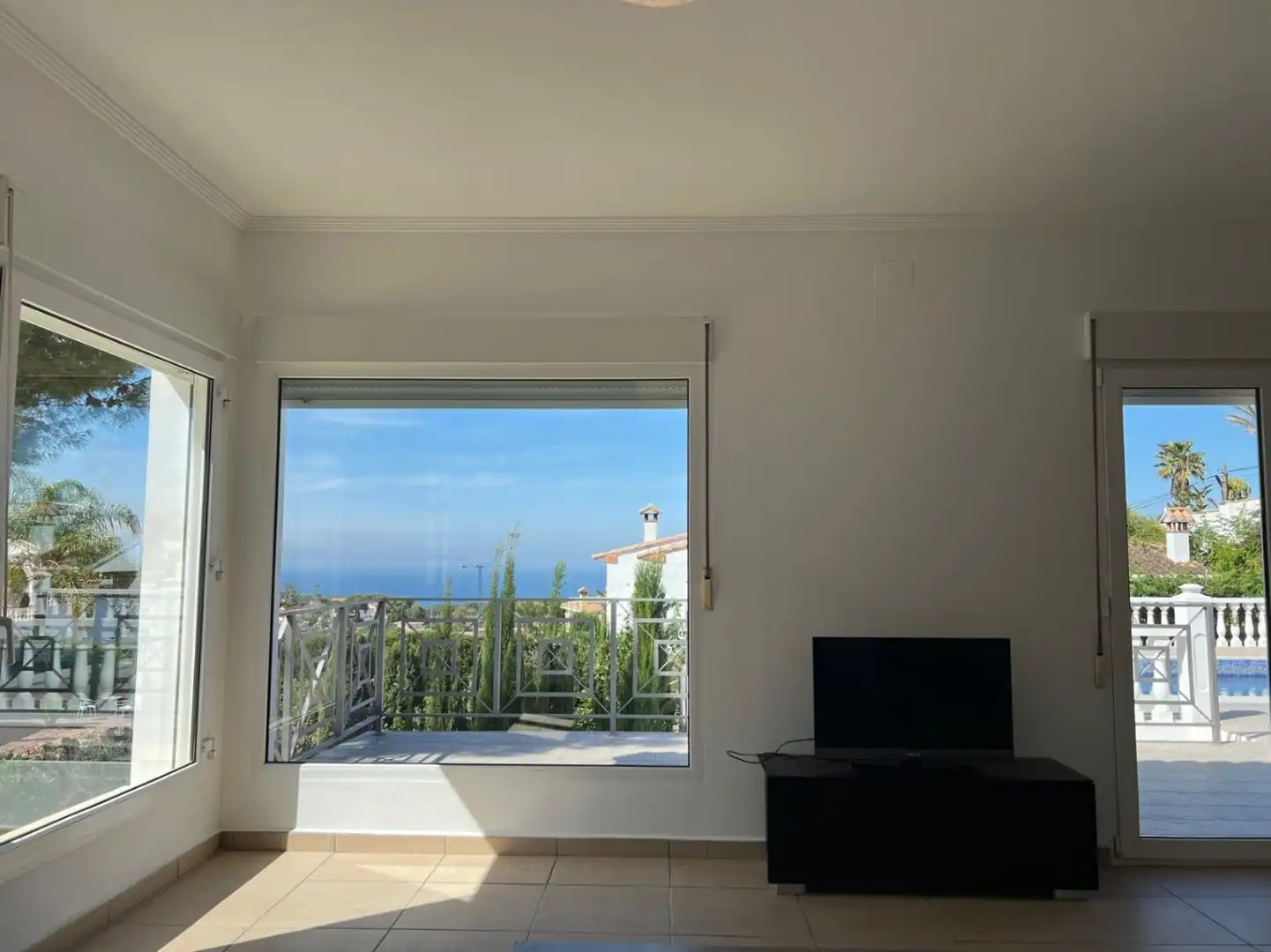 Vista exterior de Casa o chalet en venta en Dénia con Aire acondicionado, Calefacción y Jardín privado