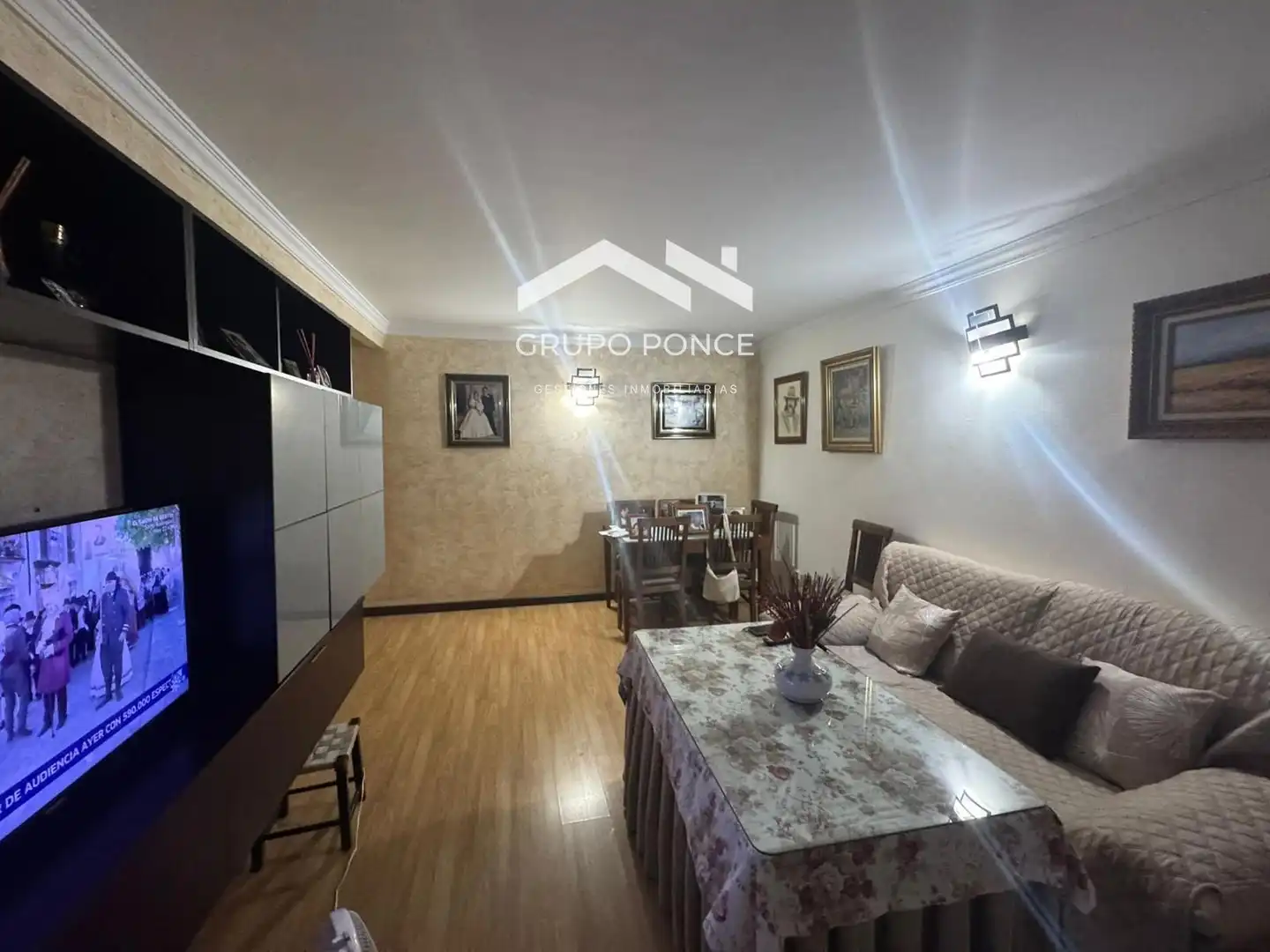 Sala de estar de Piso en venta en Jerez de la Frontera con Jardín privado, Trastero y Piscina