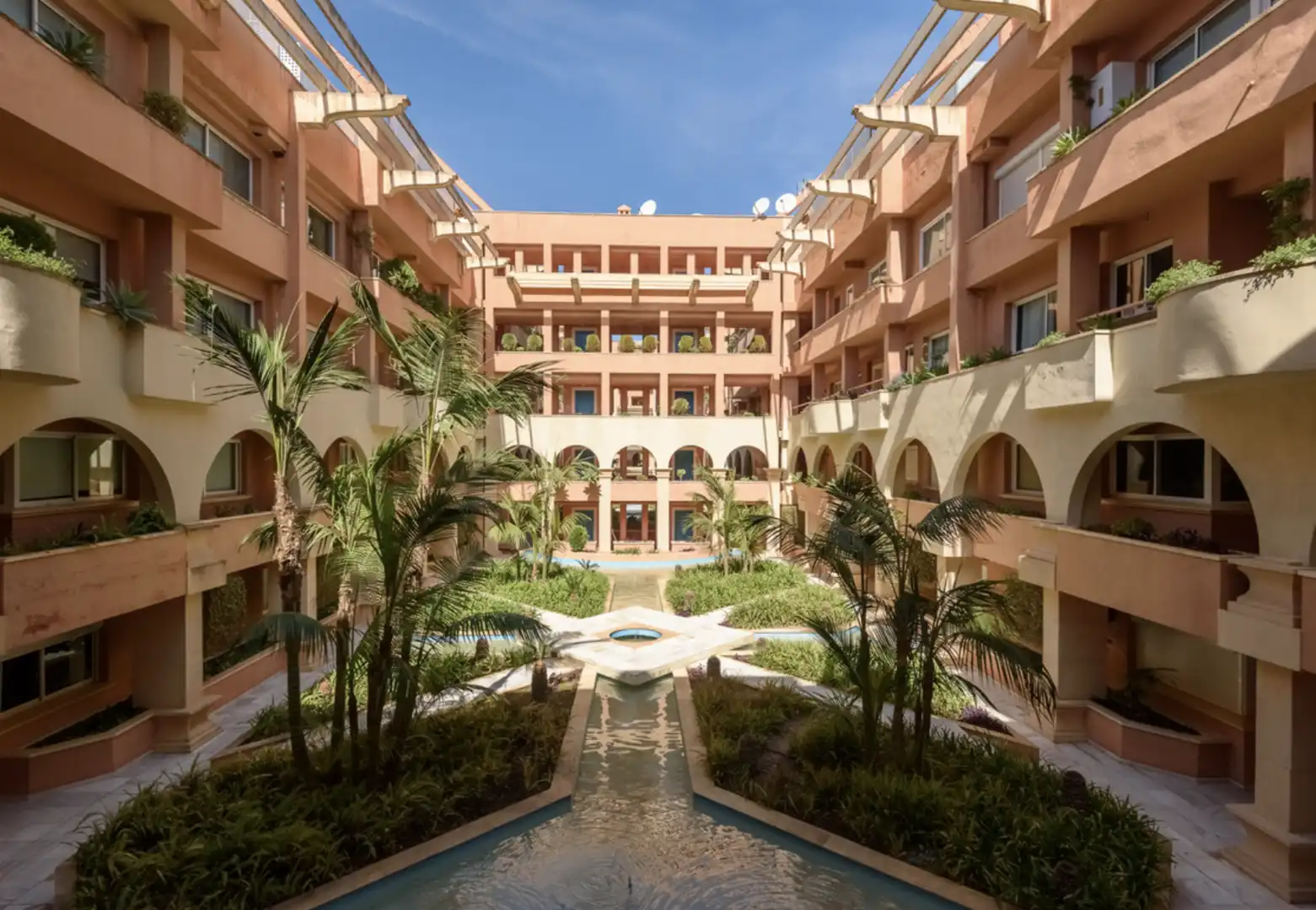 Flat with pool for sale in Nueva Andalucía, imagen 32