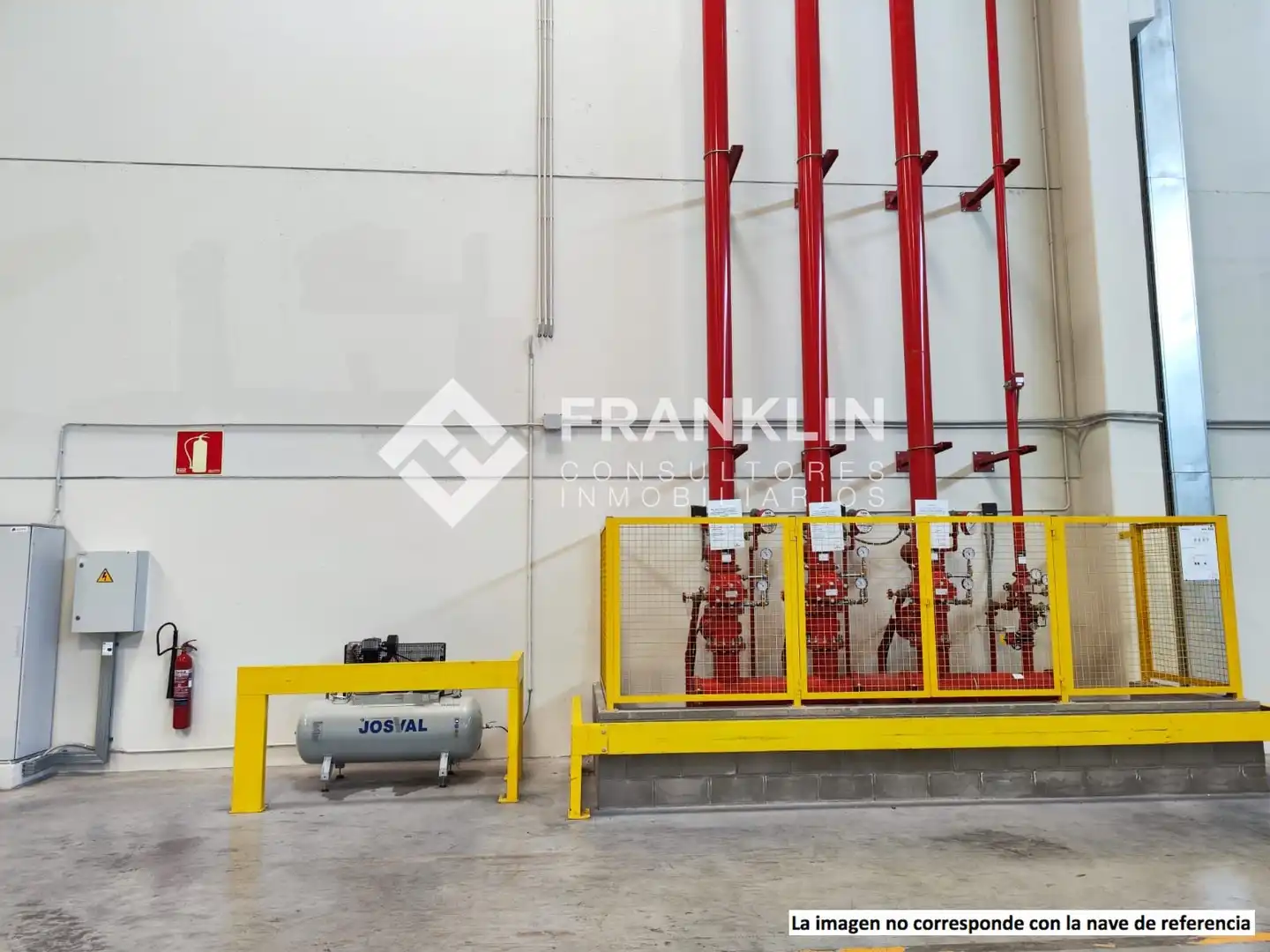 Exterior view of Industrial buildings for sale in Alcover