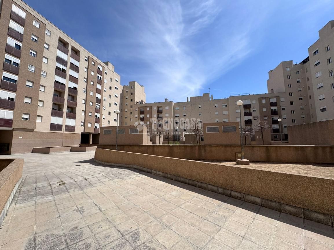 Wohnung zum Verkauf in Colores -  Entreparques, Este - Alcosa- Torreblanca