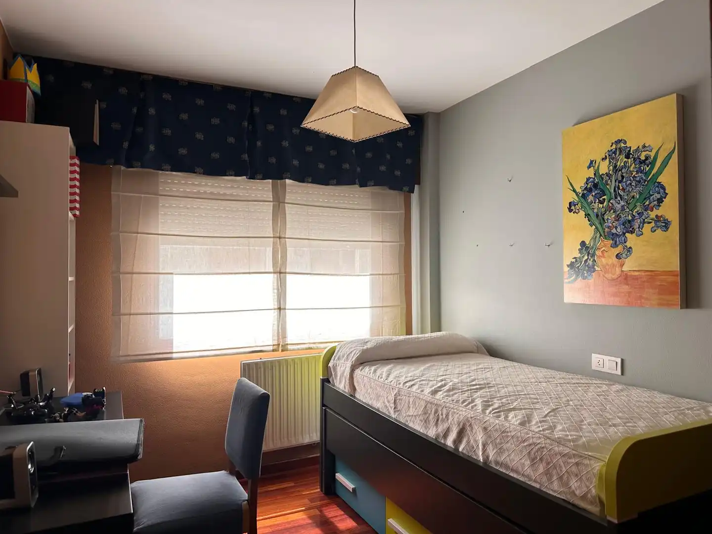 Dormitori de Apartament en venda en Ames amb Calefacció, Parquet i Traster