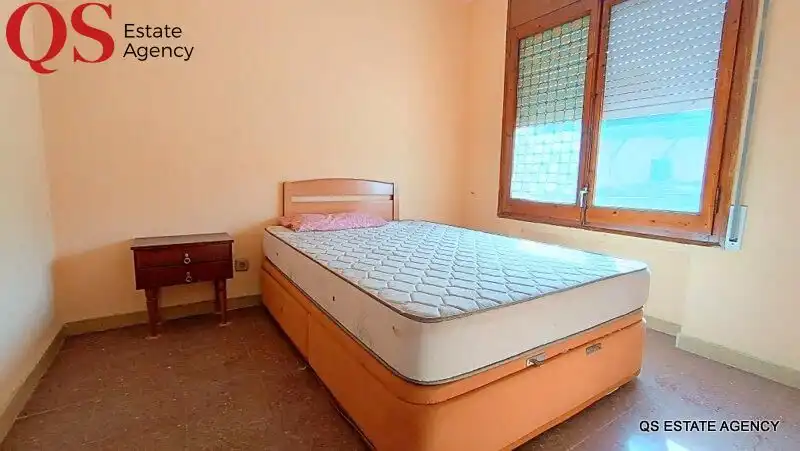 Habitación de Edificio en venta en Tordera