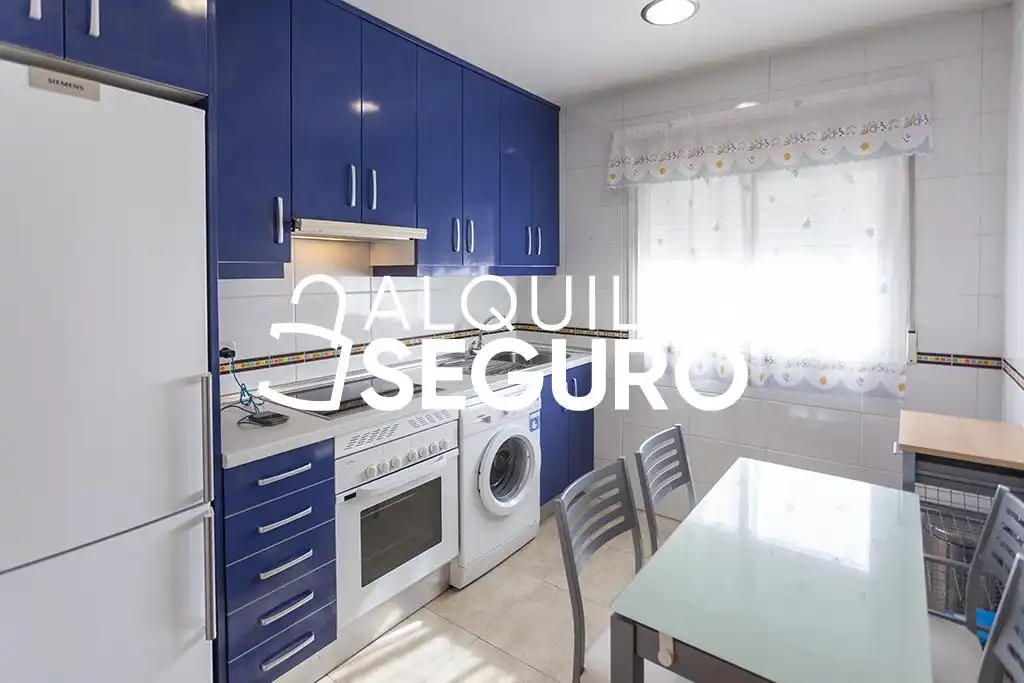 Cocina de Piso de alquiler en Colmenar Viejo con Aire acondicionado, Calefacción y Amueblado